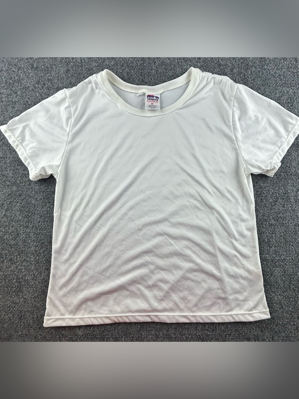 Vintage Patagonia Capilene Base Layer Tee Shirt Mens M Crew Made in USA